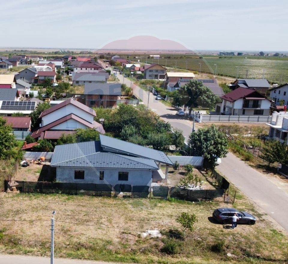 Casă la gri Unirea / Odobesti.