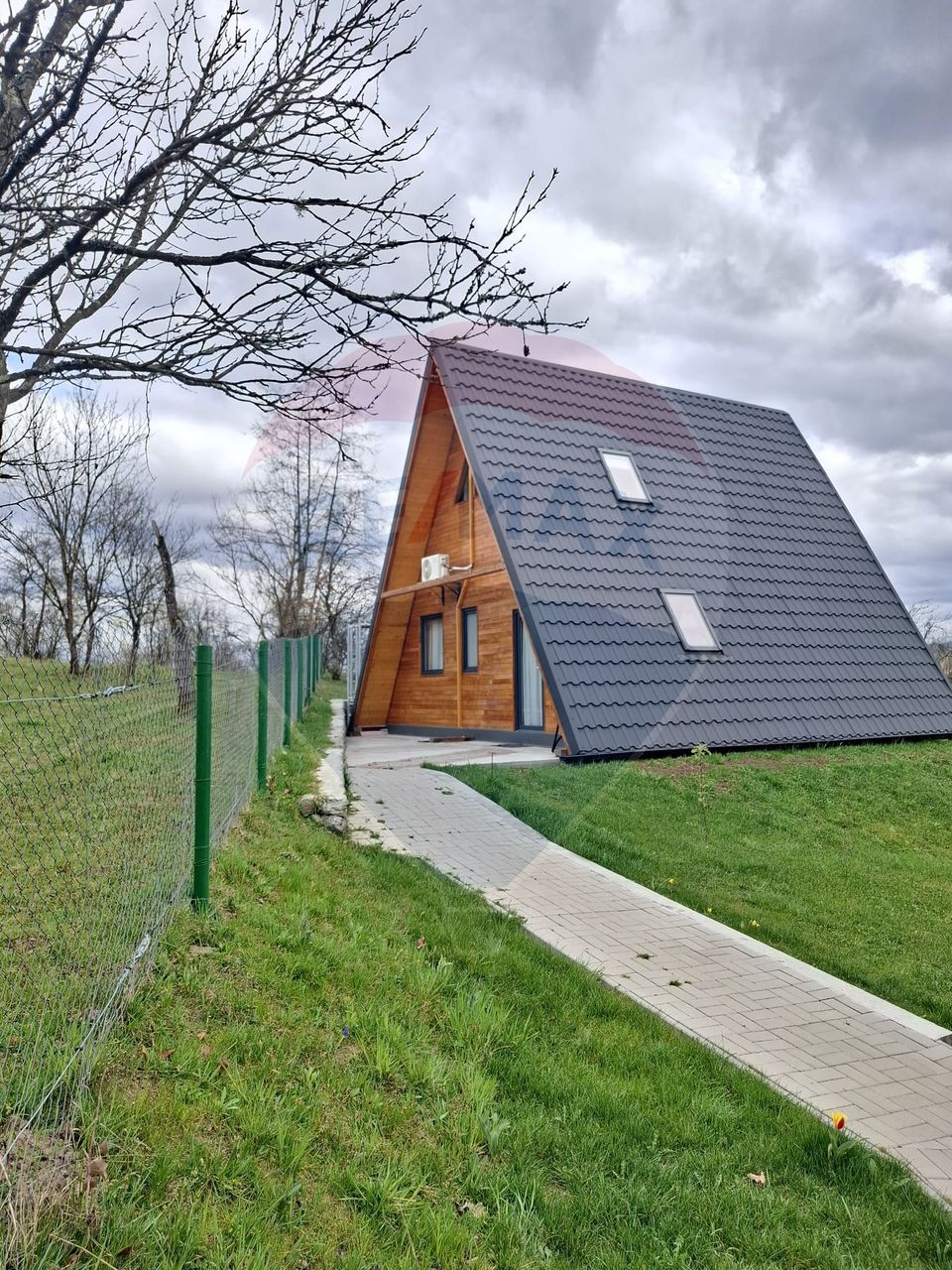 3 room House / Villa for sale