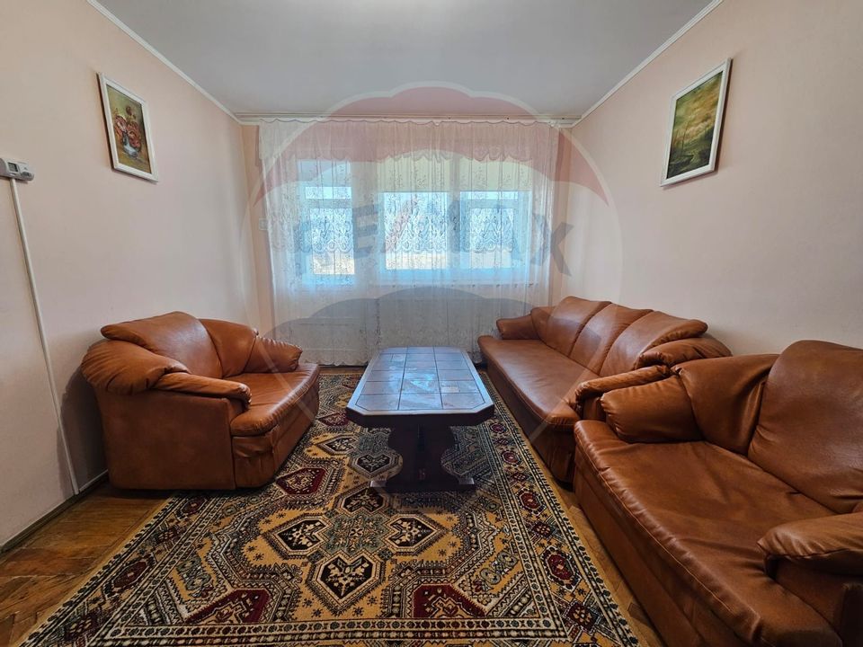 Apartament cu 2 camere de vânzare central Mircea cel Bătrân Constanta