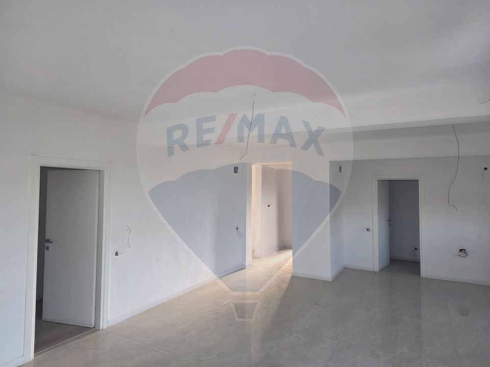 SALE PREMIUM House / Villa 4 rooms at normal price