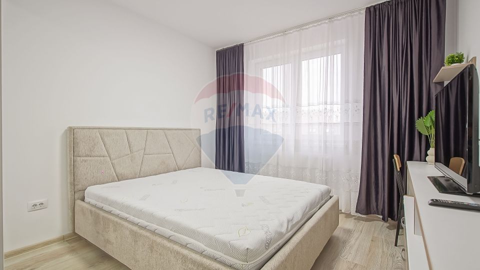 2 room Apartment for rent, Tractorul area