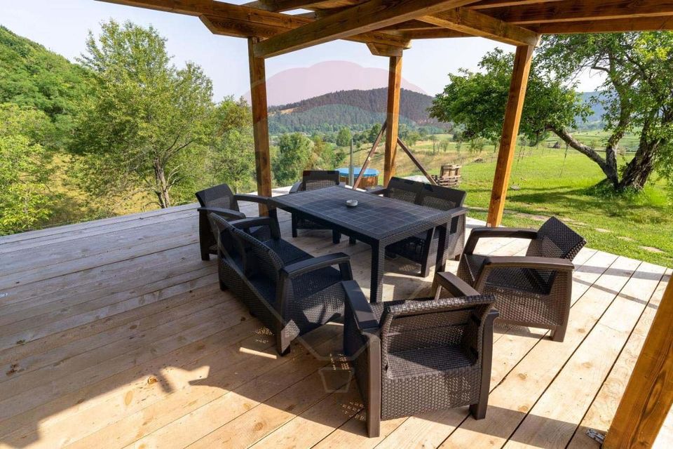 Casă de vânzare zona Bratca, 5 camere, 12 375 teren