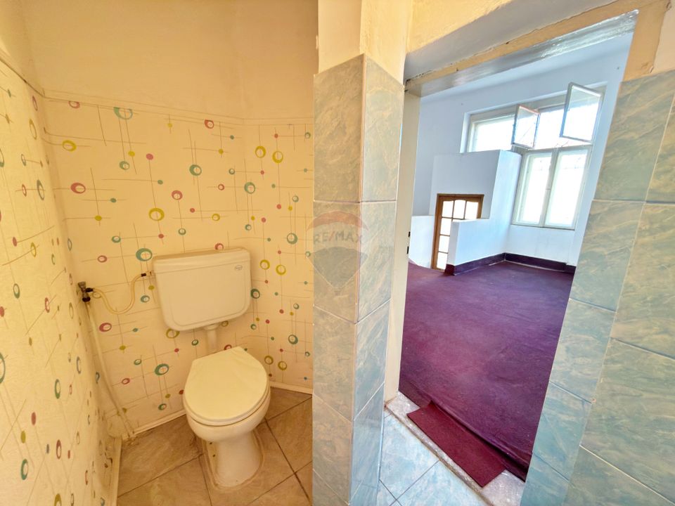 41.82sq.m Commercial Space for sale, Dragasani area