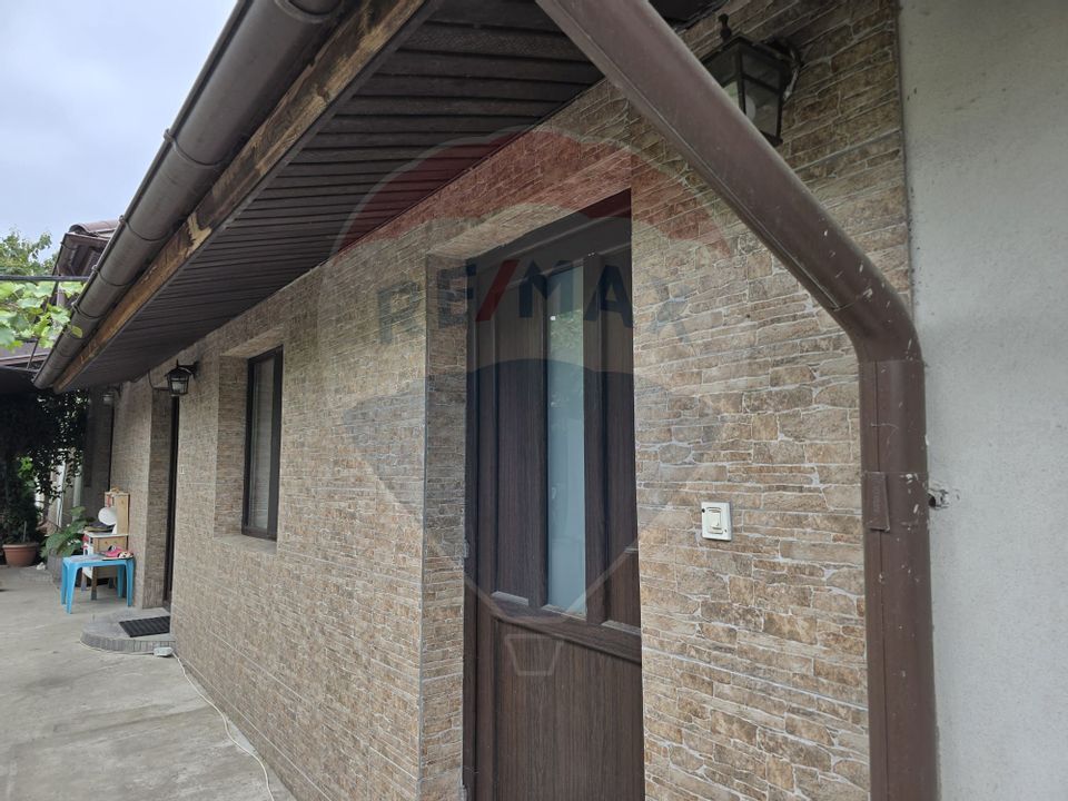 5 room House / Villa for sale