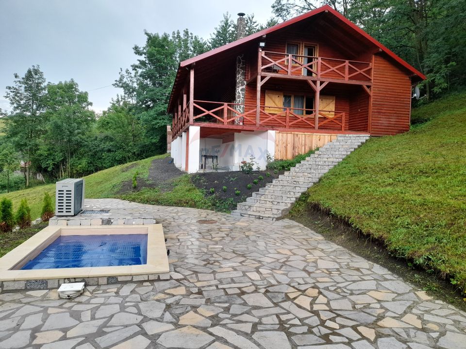 5 room House / Villa for sale