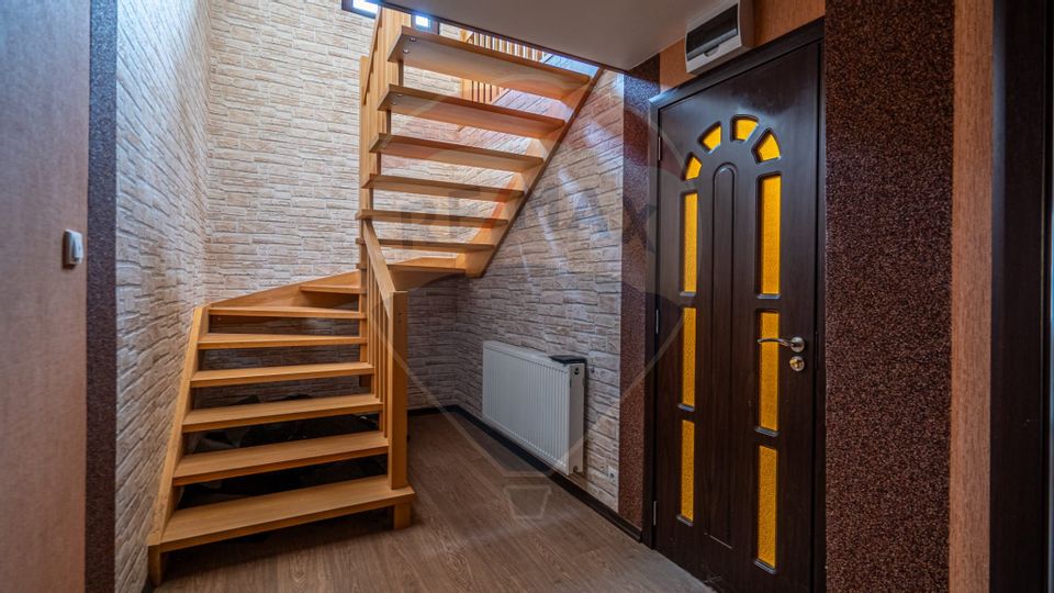VILA! Investitie - pretabil pensiune SINAIA- zona apreciata turistic!