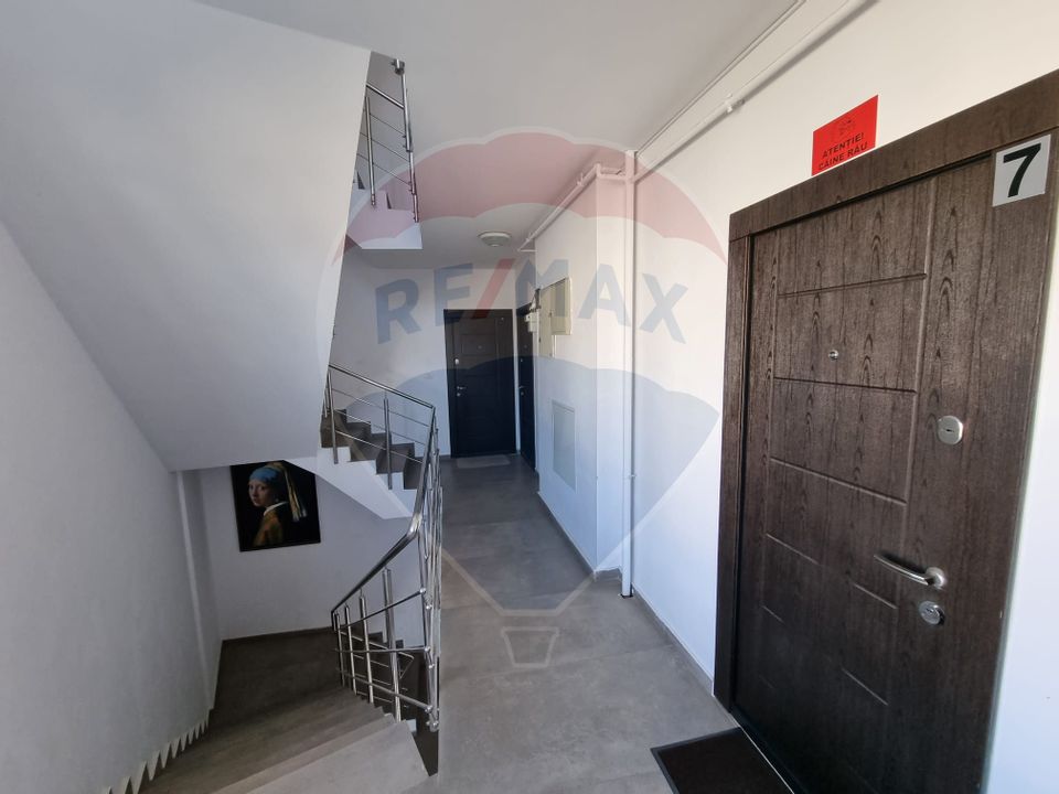 Apartament 3 camere 95 mp,cu 4 balconase frantuzesti si terasa!!!