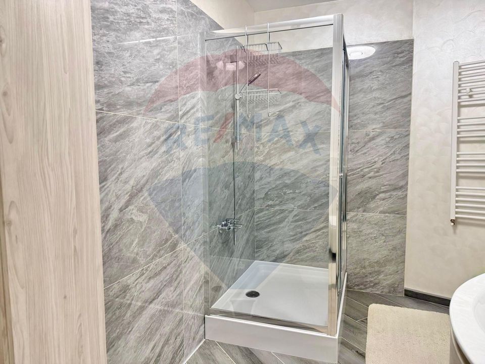 De închiriat apartament cu 3 camere , Zona Oncea