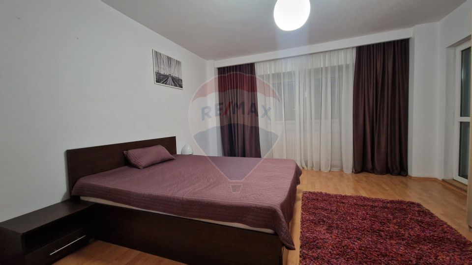 Apartament cu 3 camere de închiriat pe Calea Calarasilor