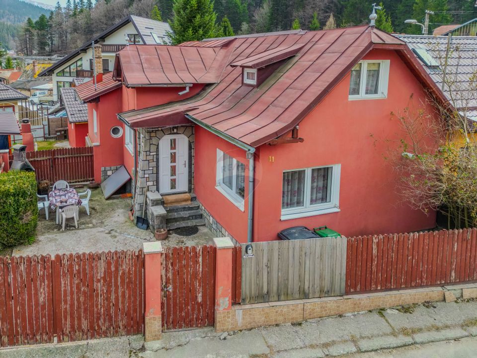 3 room House / Villa for sale, Telecabinei area