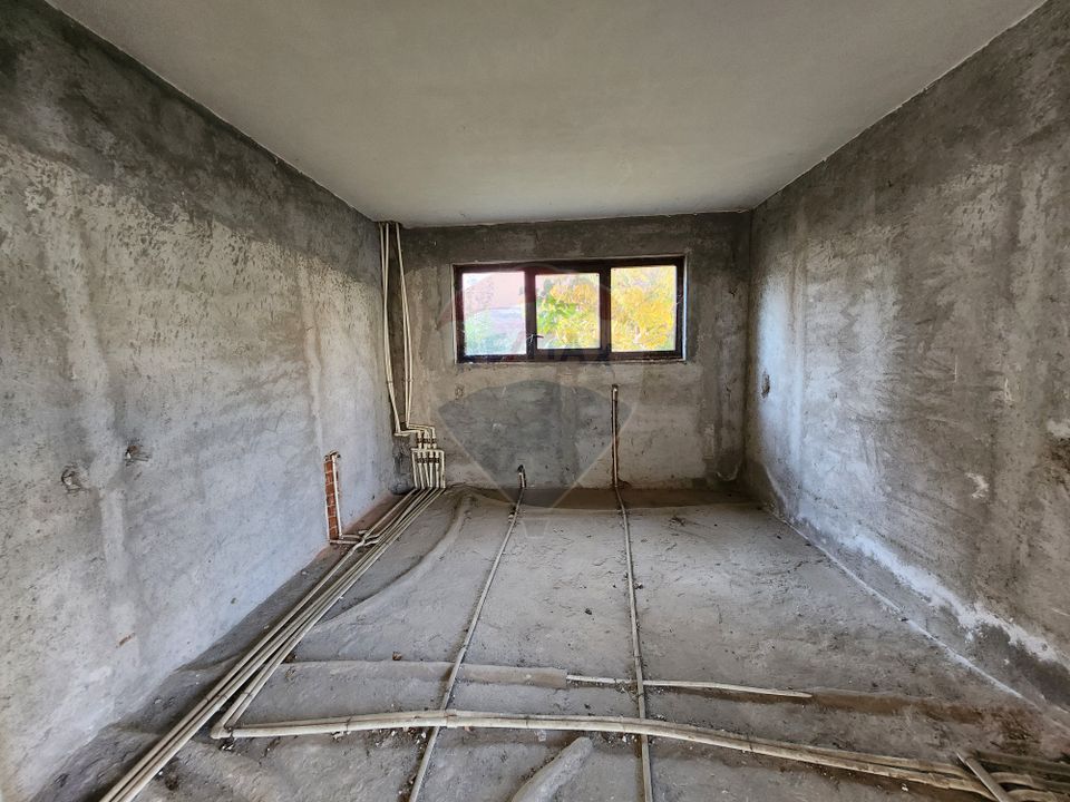 5 room House / Villa for sale, Aviatiei area