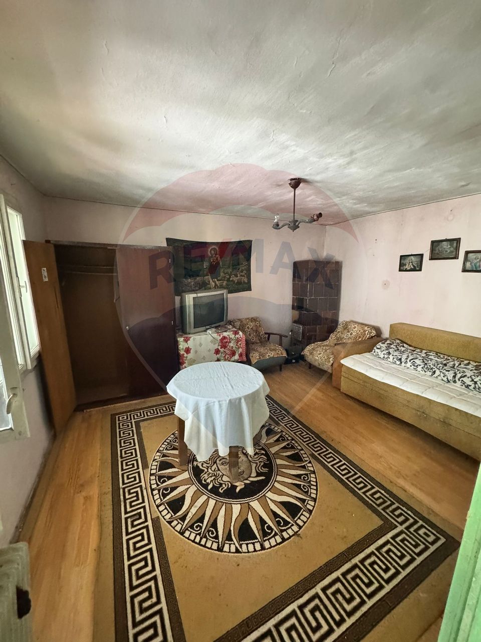 Casă / Vilă cu 5 camere de vânzare în zona Ultracentral