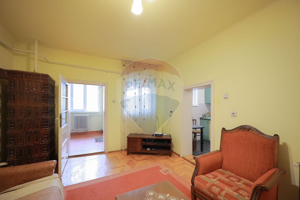 4 room House / Villa for sale, Calea Clujului area