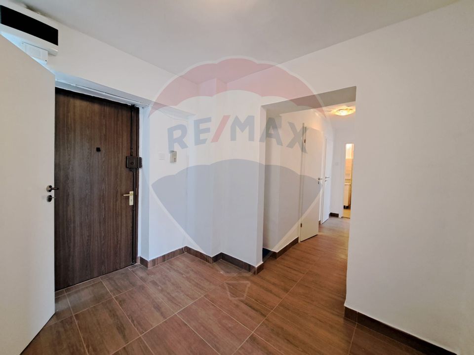 3 room Apartment for rent, Unirii area