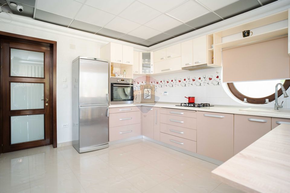 Spațiu de birouri de 360mp de vânzare în zona Galata