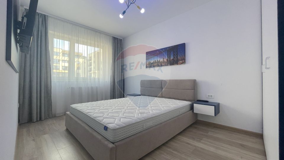 Apartament cu 2 camere de închiriat, zona Coresi, Tractorul