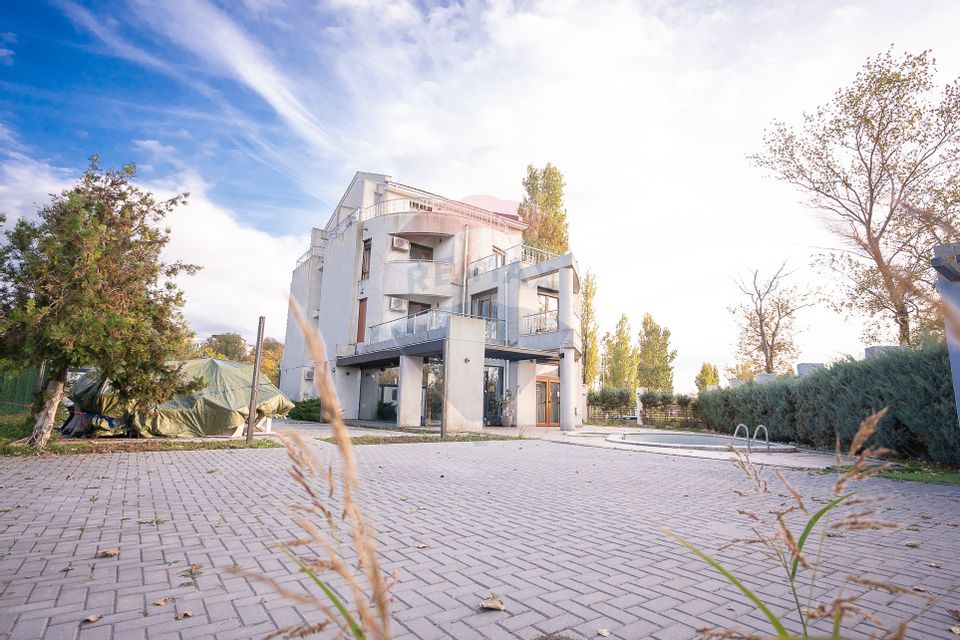 Hotel Boutique de vanzare zona Pescarie Constanta teren 1364 mp