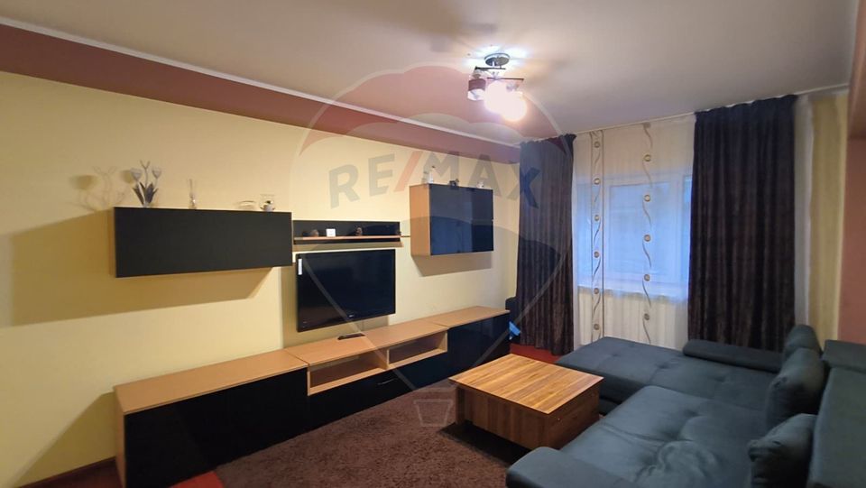 Apartament cu 2 camere de vânzare în zona Micro 21, Galați