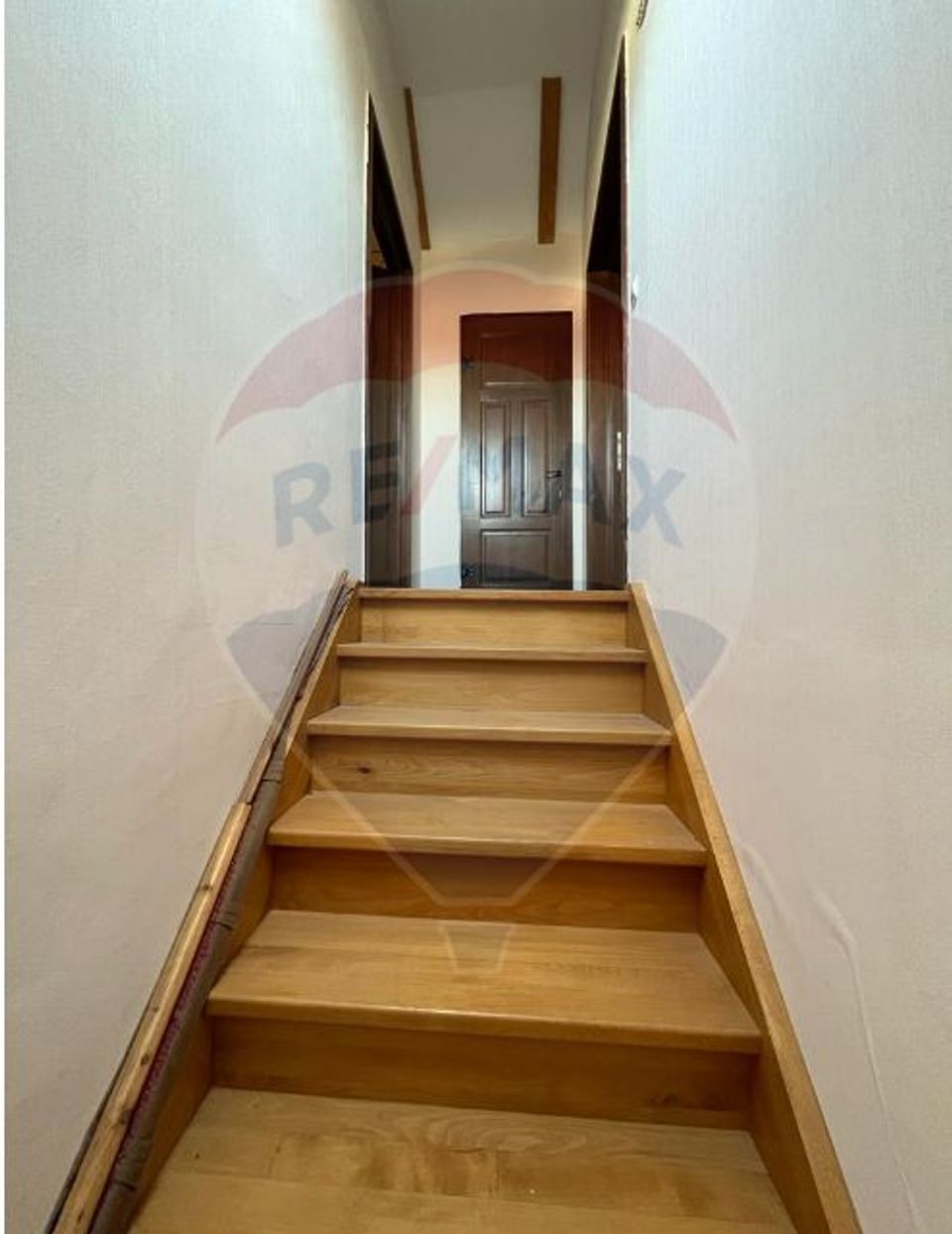 Vilă  de vânzare in Sadu