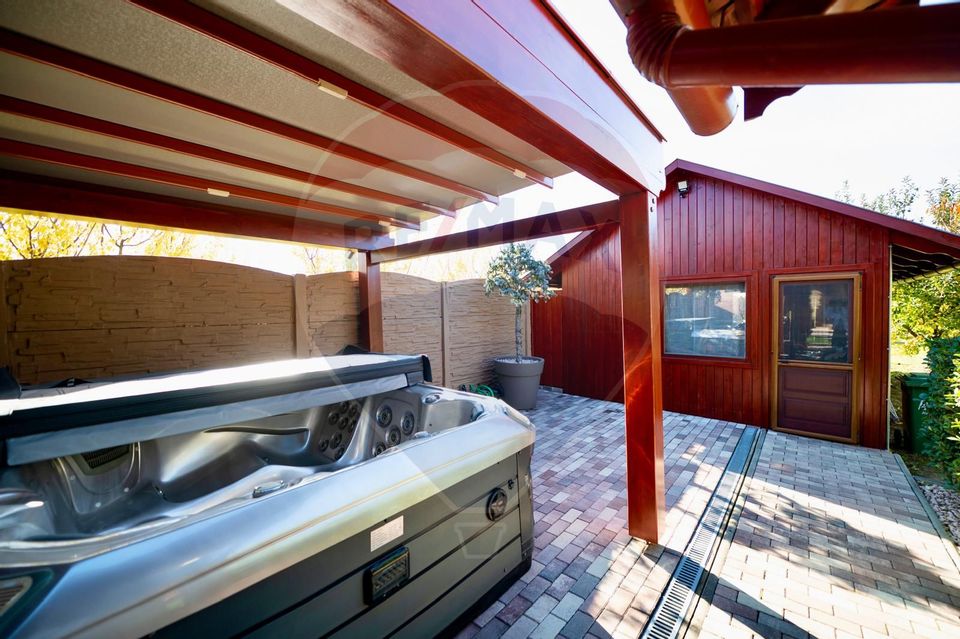 5 room House / Villa for sale