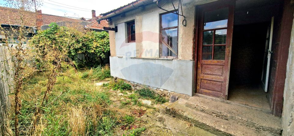 Casă cu teren de 750 mp, Chisineu Cris