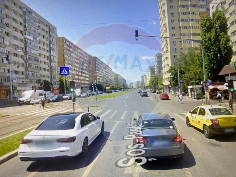 Commercial space of 149.6sqm for rent in the Pantelimon area