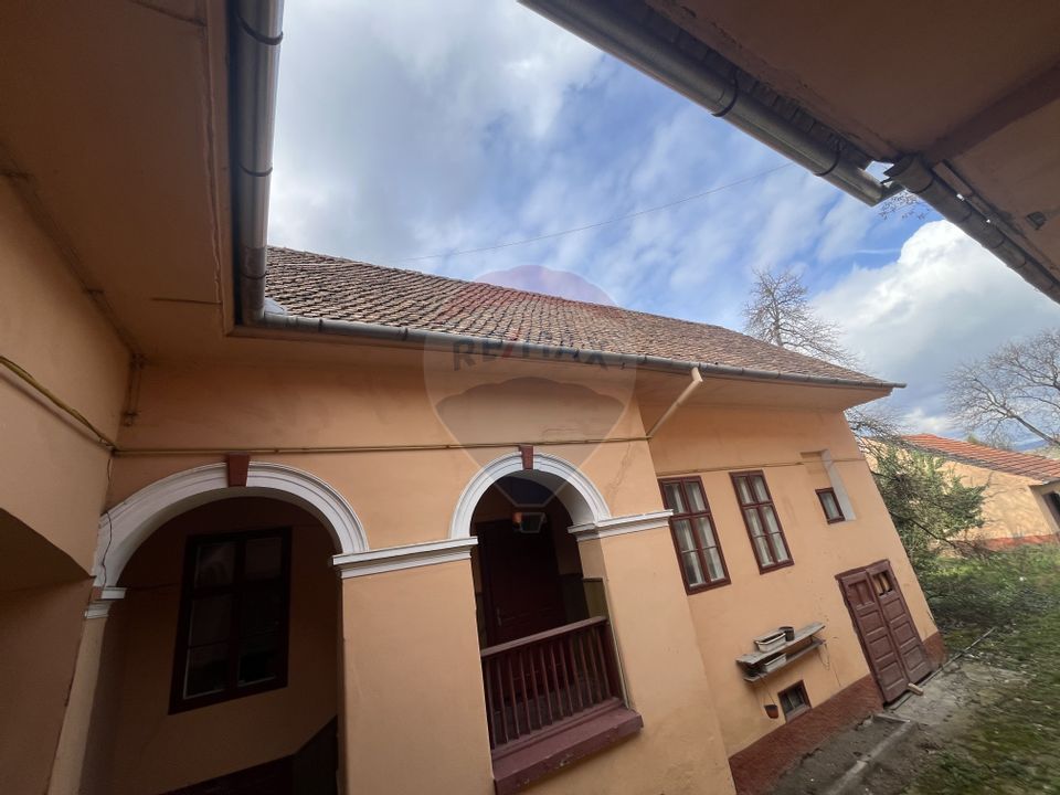 10 room House / Villa for sale, Ultracentral area