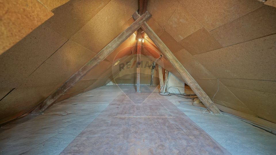 7 room House / Villa for sale, Aurel Vlaicu area