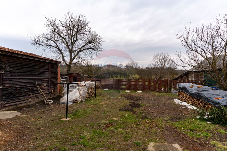 5 rooms house in Turdaș village (Orăştie), jud. Hunedoara