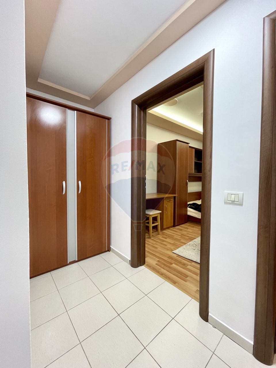 Apartament cu 2 camere de închiriat în zona Fundeni