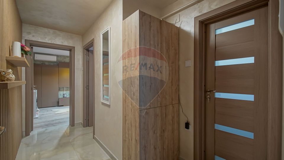 (Rezervat) Apartament cu 3 camere de vânzare, Florilor Râșnov