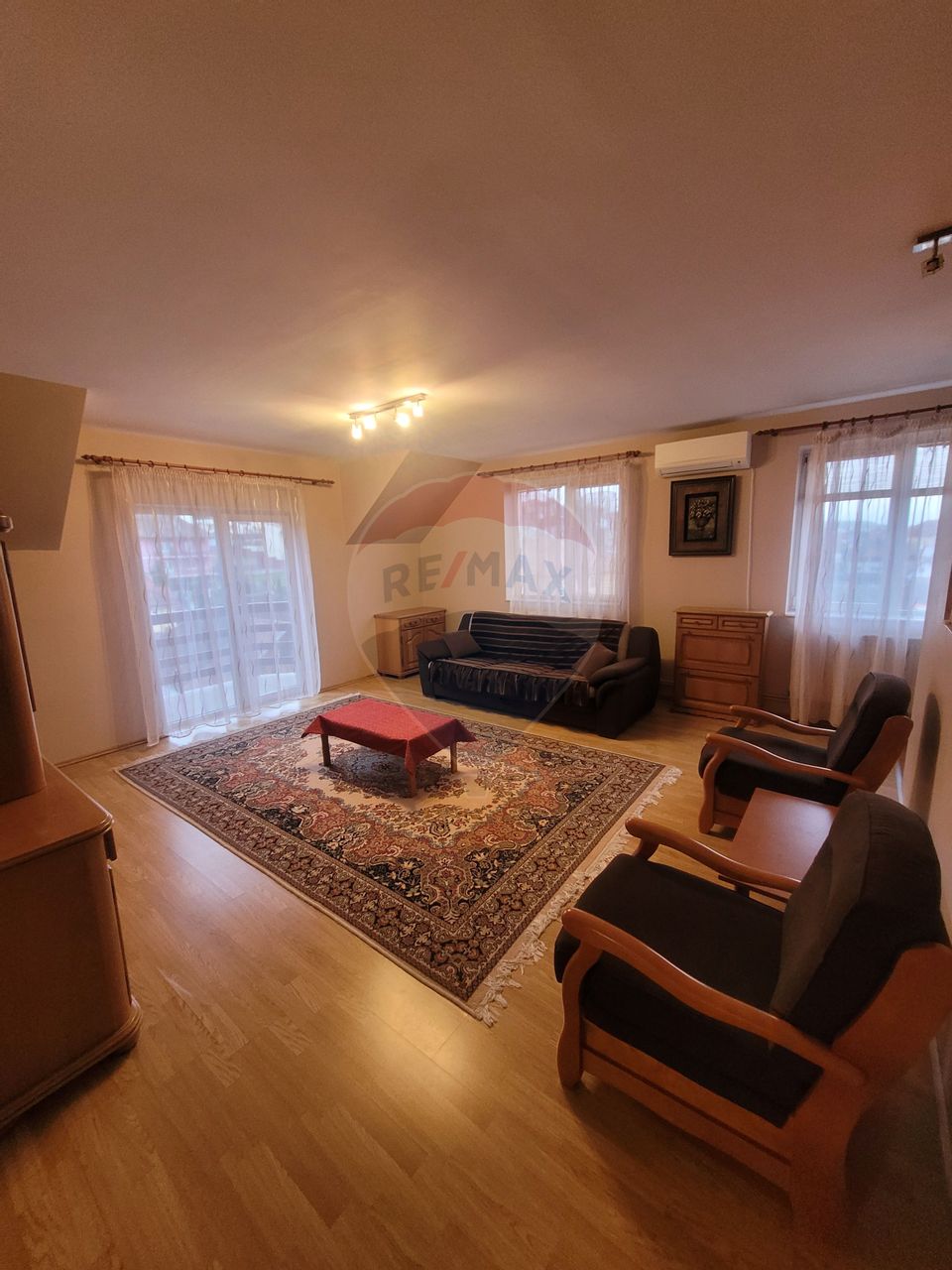 3 room Apartment for rent, Strand area