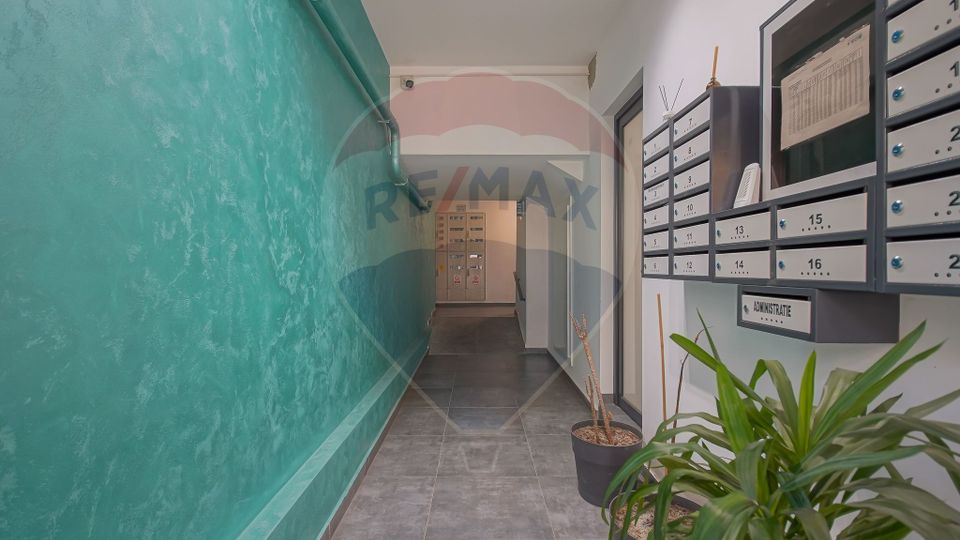 2 room Apartment for rent, Tractorul area