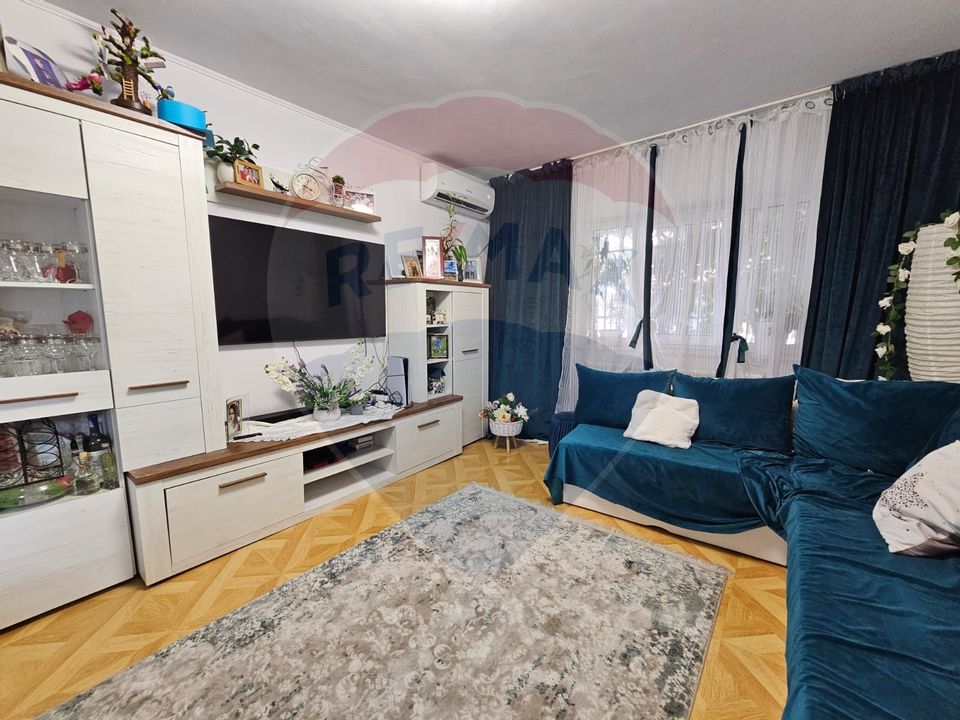 3 room Apartment for sale, Far area