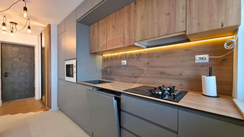 Vânzare 2 camere  în zona Lizeanu