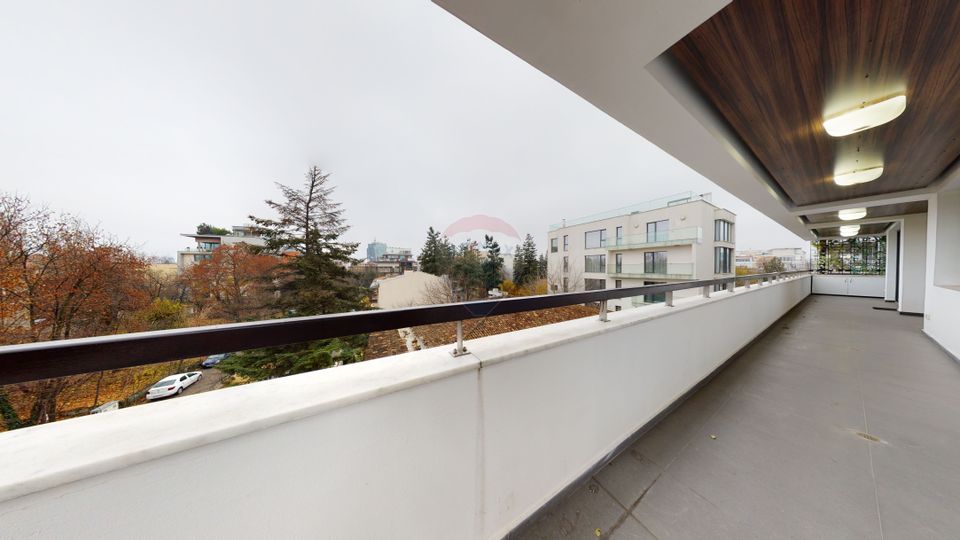 De inchiriat | Apartament 4 camere | Terasa 55 mp | Primaverii