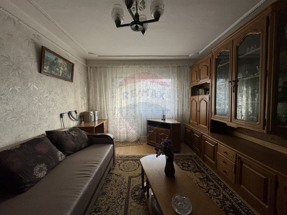 Apartament cu 2 camere de vânzare în zona Bistrita Lac