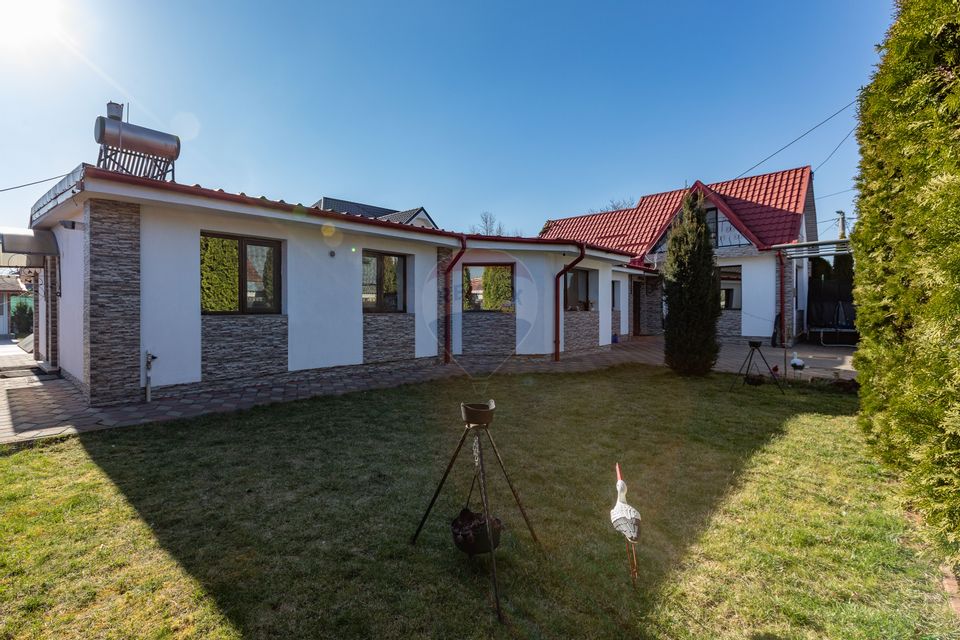 4 room House / Villa for sale, CFR area