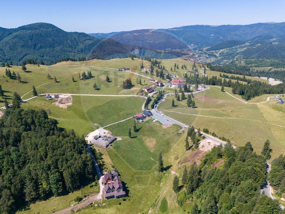 Teren 56599mp Dambovicioara / Soseaua DN 73Dealul sasului!