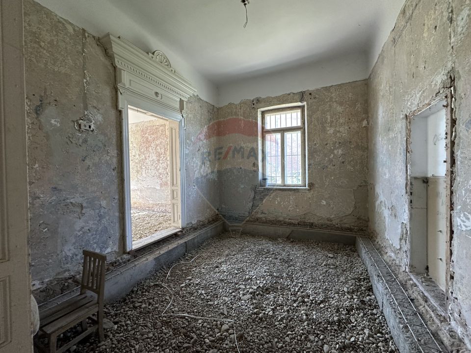 7 room House / Villa for sale, Central area