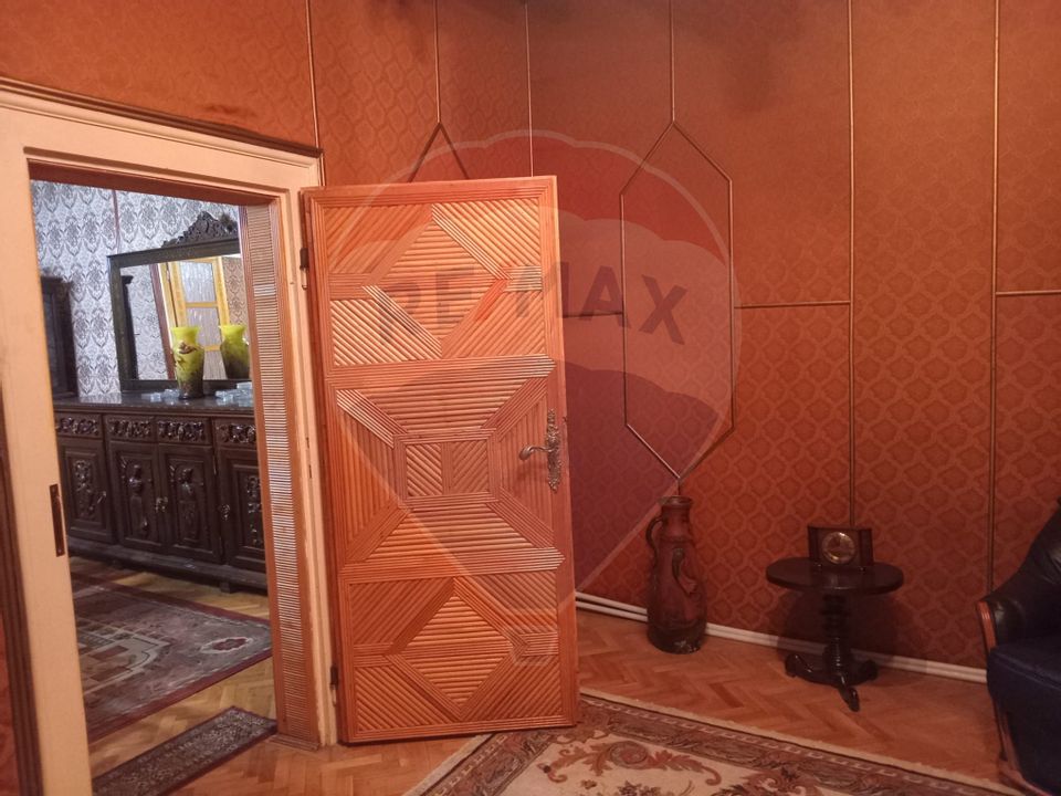 6 room House / Villa for sale, Ultracentral area