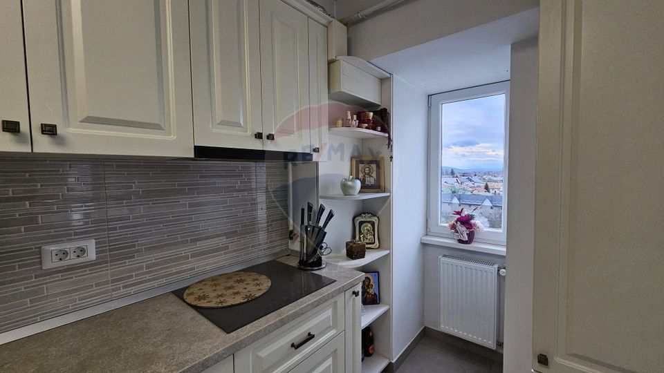 Apartament de lux, 105mp, Burdujeni, Suceava