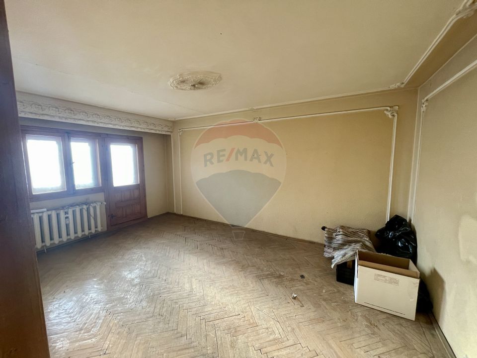 3 room Apartment for sale, Nord-Est area