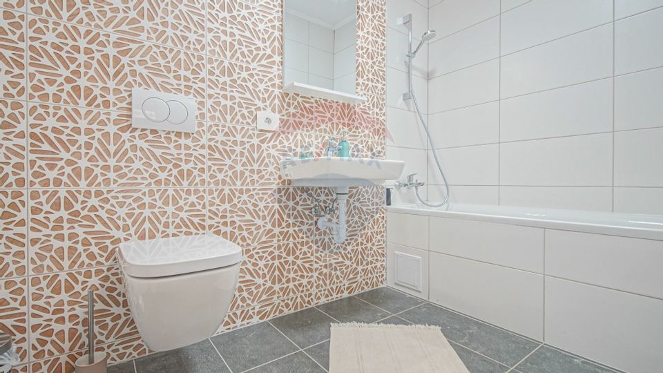 3 room Apartment for sale, Tractorul area