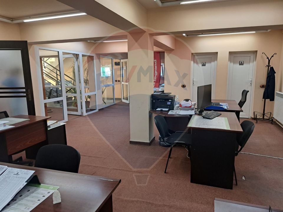 Inchiriere hala 850 mp birour 350 mp curte 2400 mp Pod Otopeni Centura