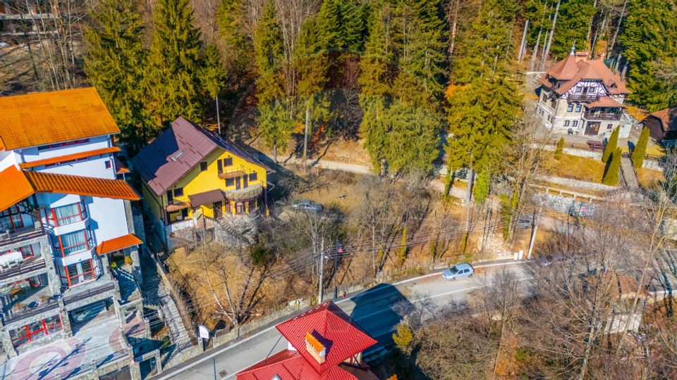 VILA! Investitie - pretabil pensiune SINAIA- zona apreciata turistic!