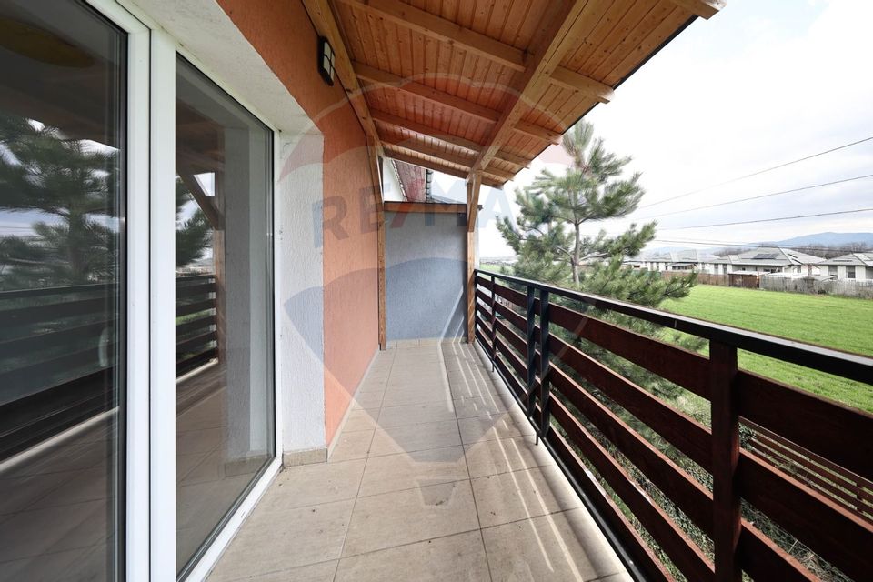 4 room House / Villa for sale