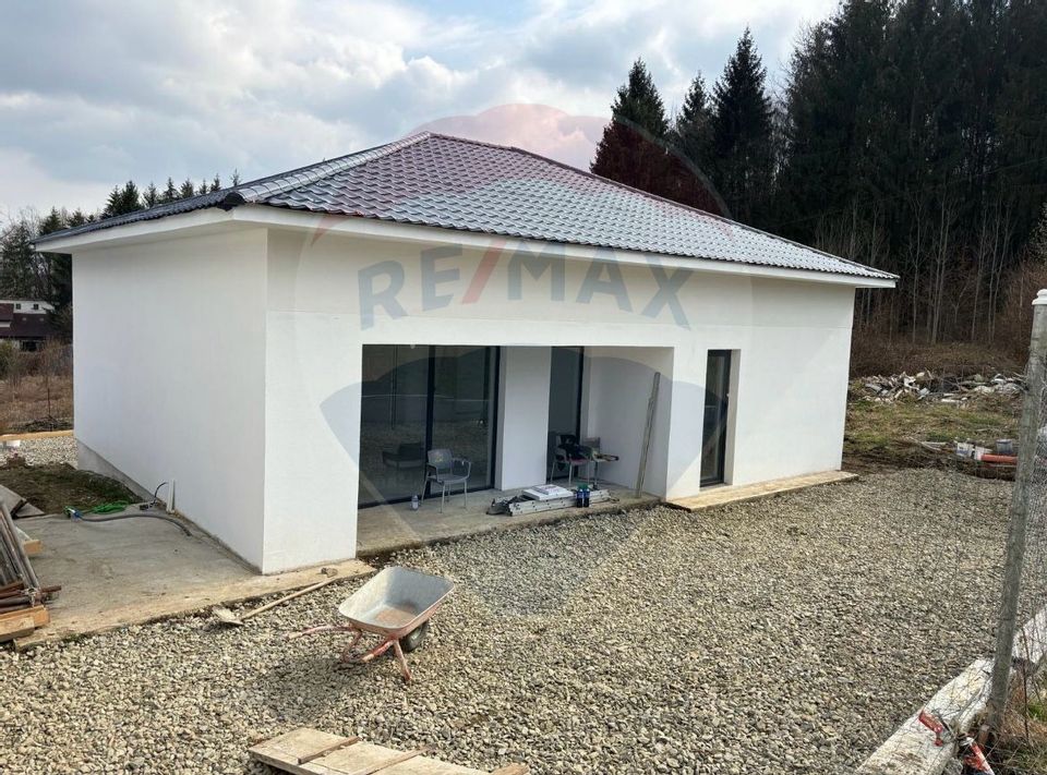 3 room House / Villa for sale