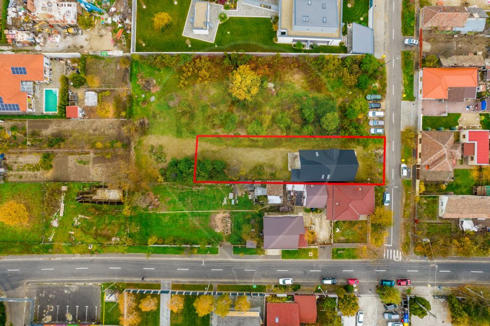 Casă la roșu cu teren generos, 500 mp, situată pe strada Ostașului