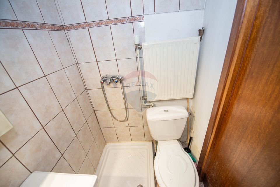 Vila interbelica cu 6 camere de vanzare, 99 mpu, Parc Cismigiu
